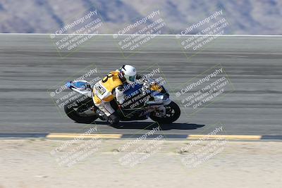 media/May-10-2025-Race Pace (Sat) [[db32fef2da]]/Vested/3-Bowl Set 1 (9am)/